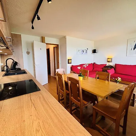 T3 Avec Terrasse, Pres Des Pistes, Pour 6 Personnes A * La Plagne