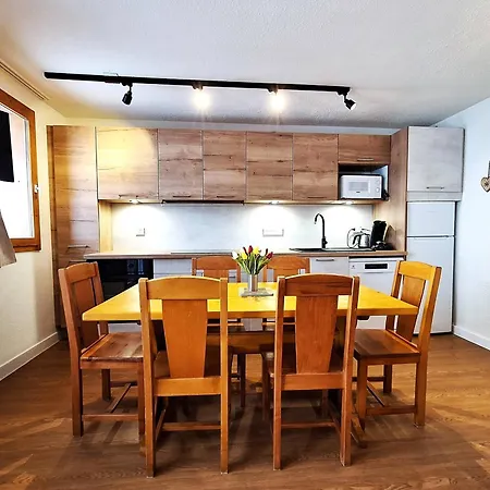 Apartamento T3 Avec Terrasse, Pres Des Pistes, Pour 6 Personnes A La Plagne